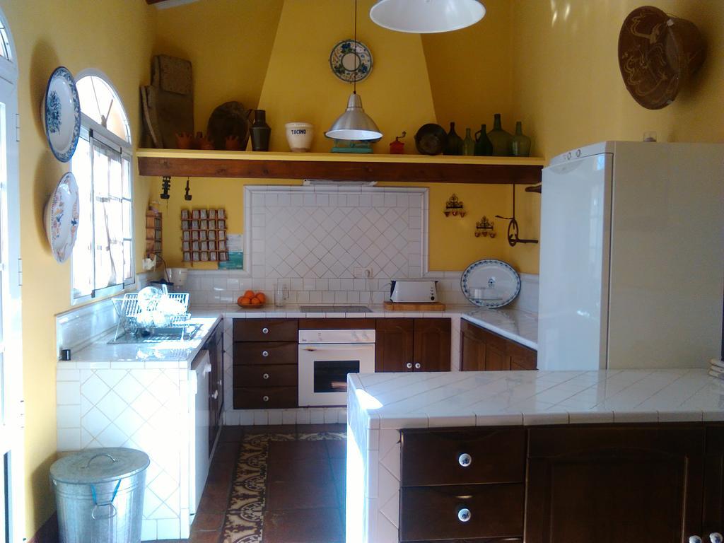 Casa Rural Valdevilano La Roca de la Sierra Buitenkant foto