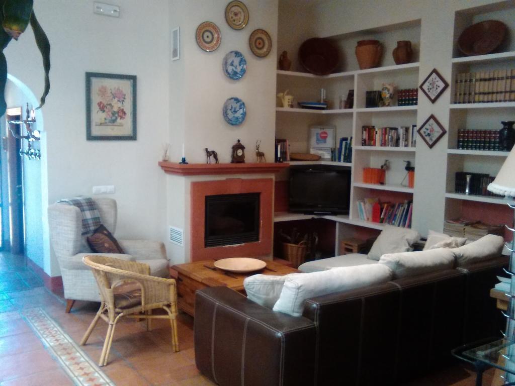 Casa Rural Valdevilano La Roca de la Sierra Buitenkant foto